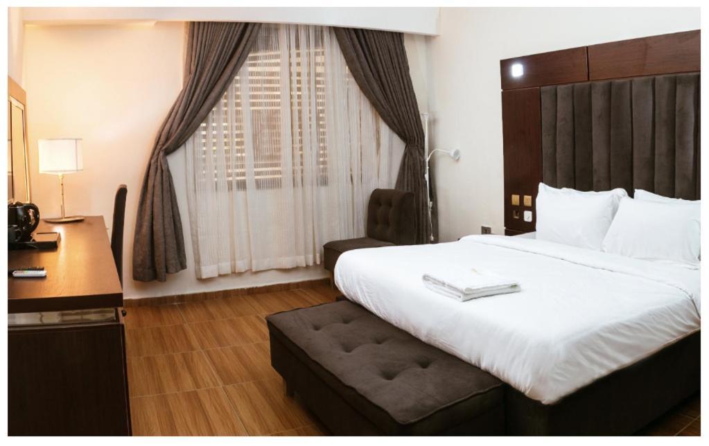 Grand Amari Hotels And Resort Оуери Екстериор снимка
